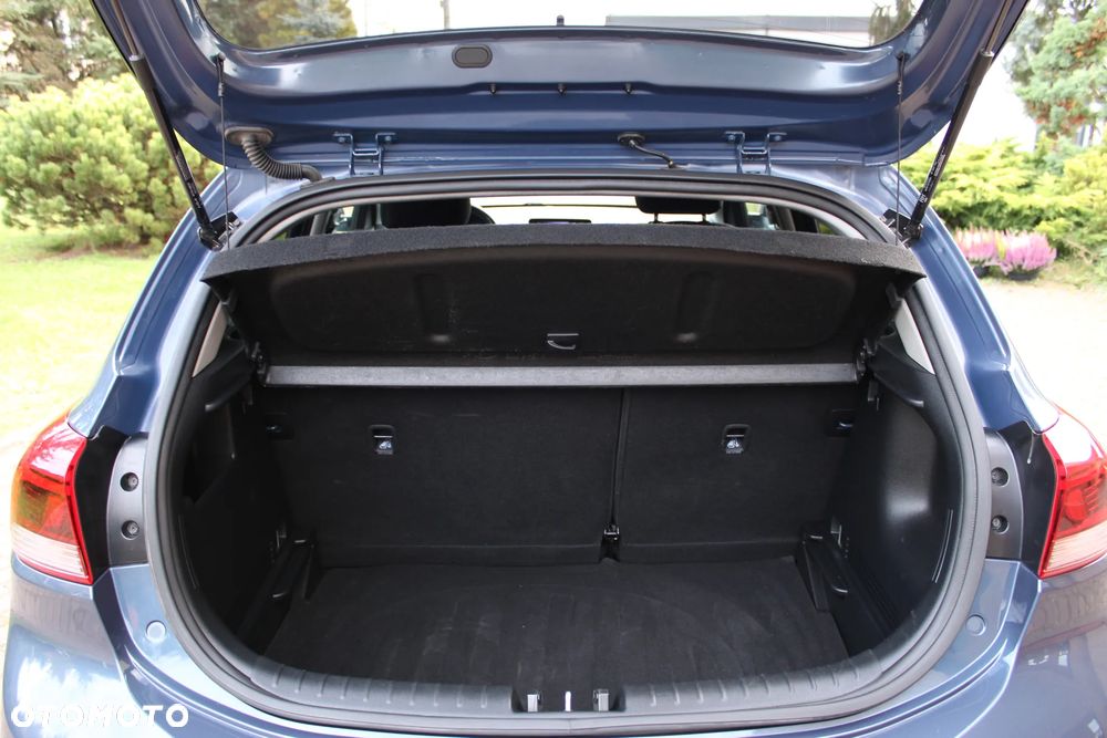Kia Rio 1.2 L Business Line - 22