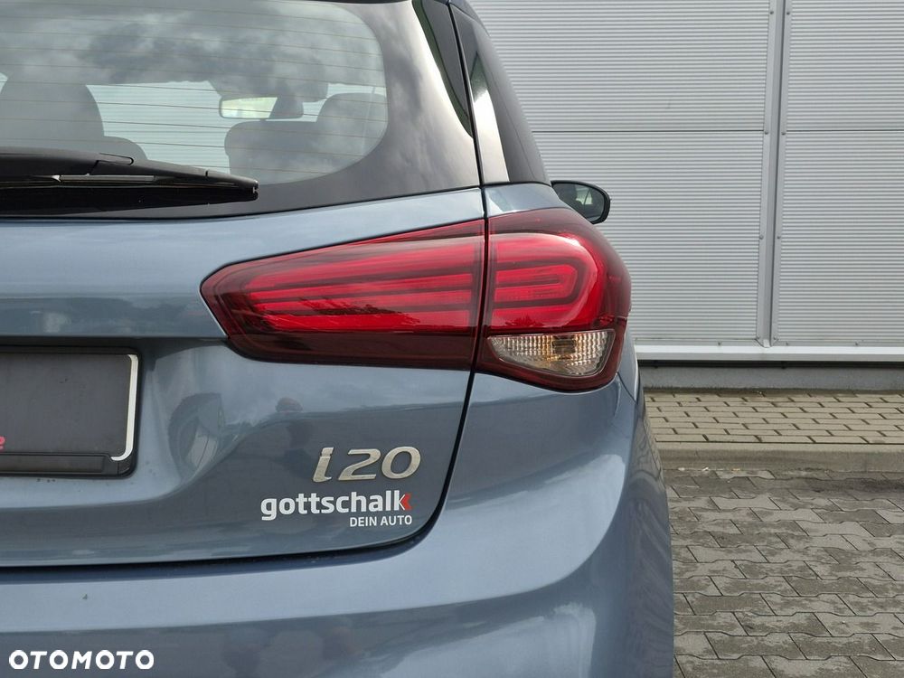 Hyundai i20 - 15