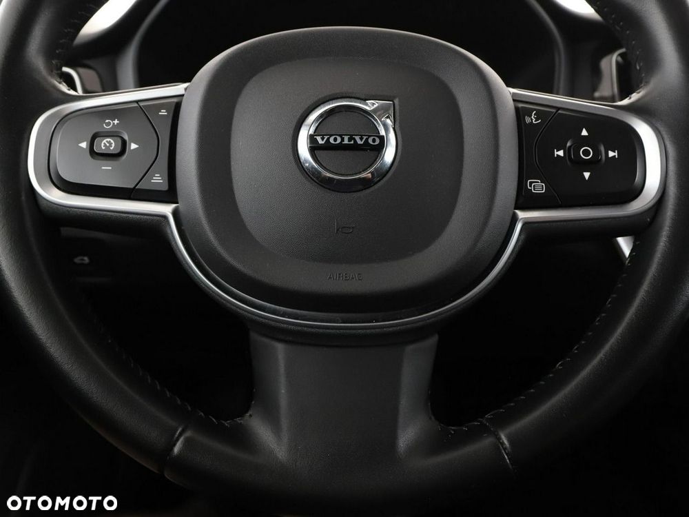 Volvo V60 D4 Geartronic Momentum Pro - 21