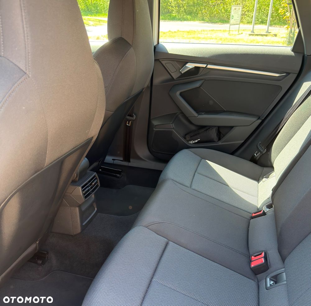 Audi A3 Sportback 35 TFSI mHEV S tronic - 24