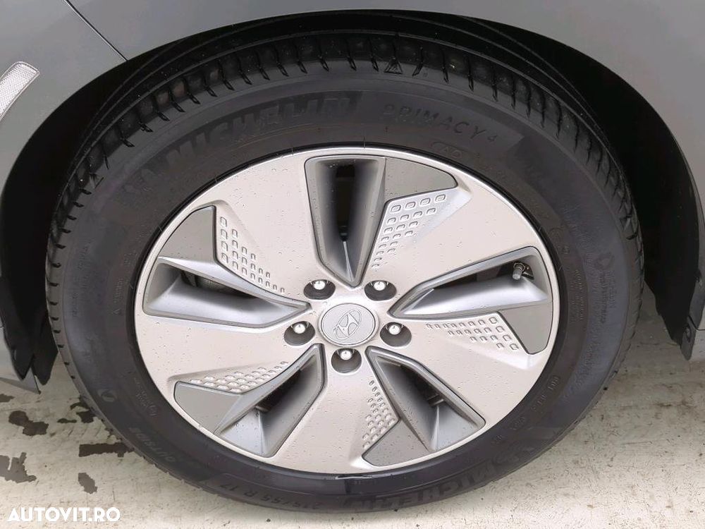 Hyundai KONA 204CP Highway + Navi - 8