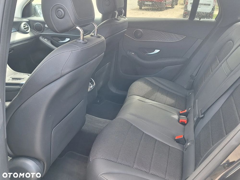 Mercedes-Benz GLC 200 - 8