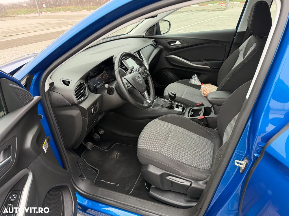 Opel Grandland X 1.2 Turbo START/STOP Enjoy - 10