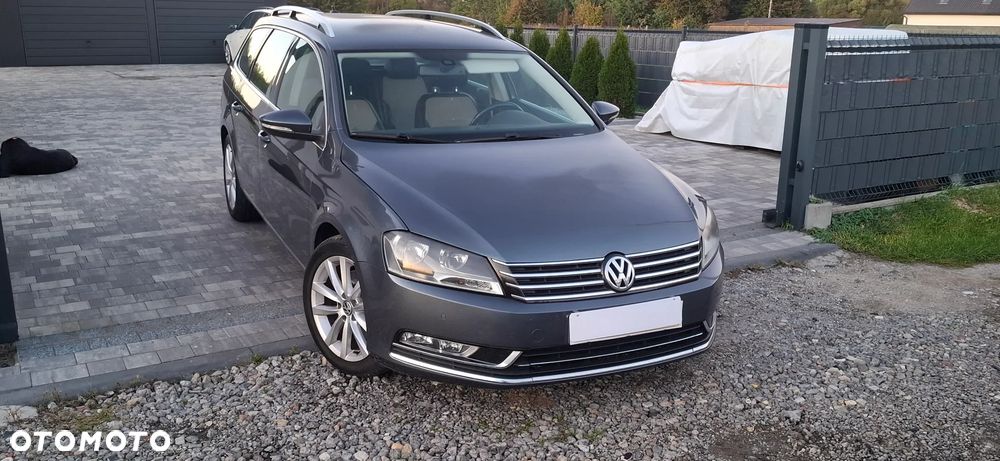 Volkswagen Passat - 2