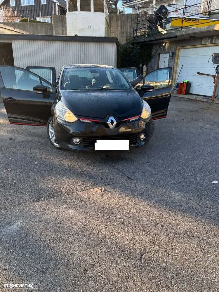 Renault Clio 0.9 TCe Limited - 1