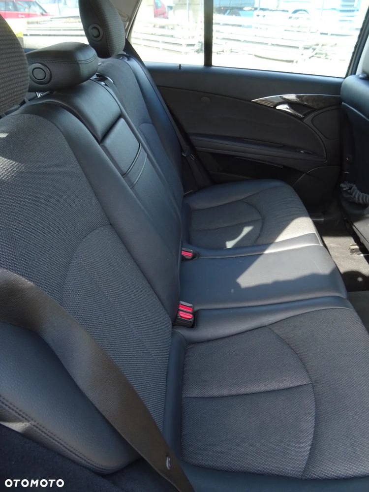 Mercedes E W211 (lakier C775) maska zderzak błotnik zderzak konsola klapa lampy części - 16