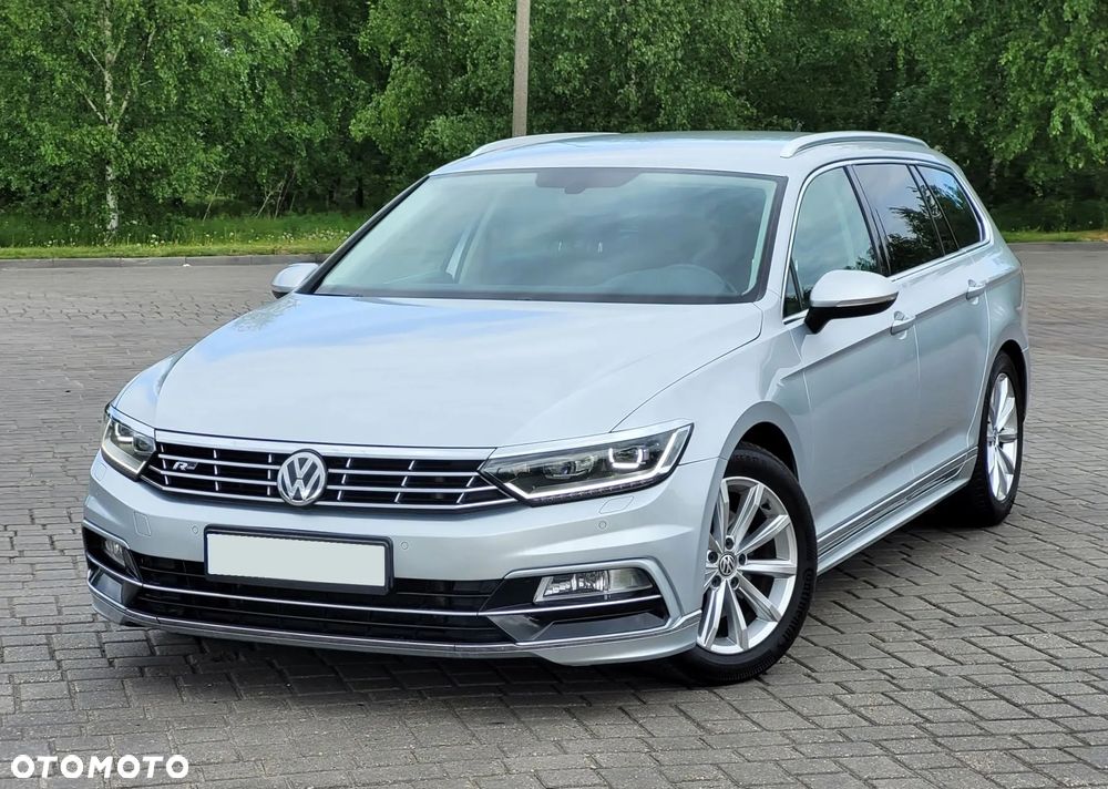 Volkswagen Passat - 2