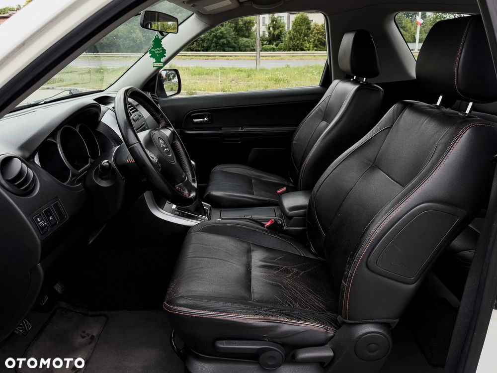 Suzuki Grand Vitara 1.6 De luxe - 9