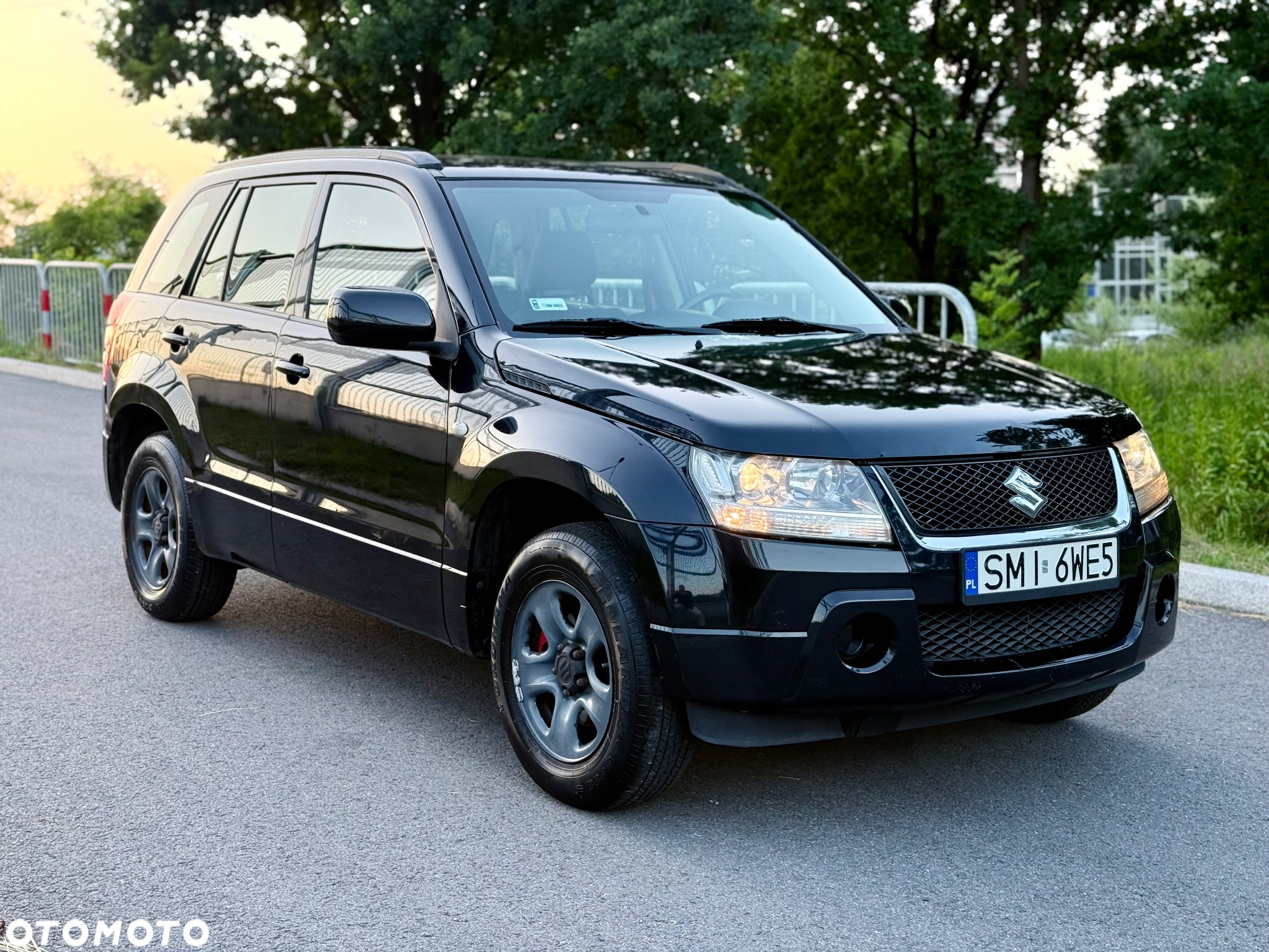 Suzuki Grand Vitara 2.0 De luxe - 15