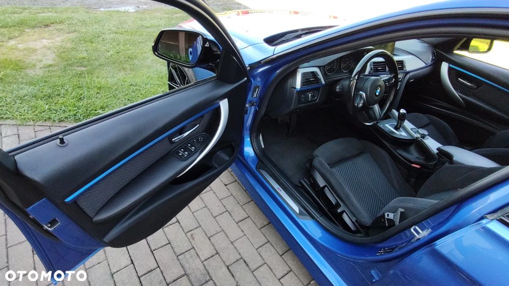 BMW Seria 3 335d xDrive Edition M Sport Shadow - 16