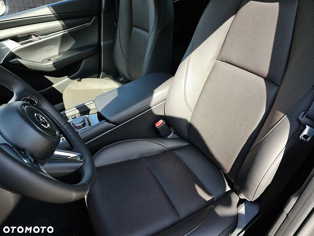 Mazda 3 - 13