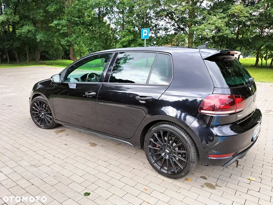 Volkswagen Golf 2.0 GTI DSG - 9