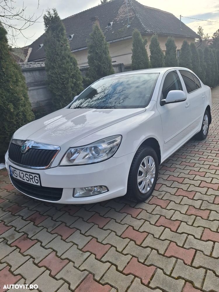 Skoda Octavia 1.6 TDI Ambiente - 1