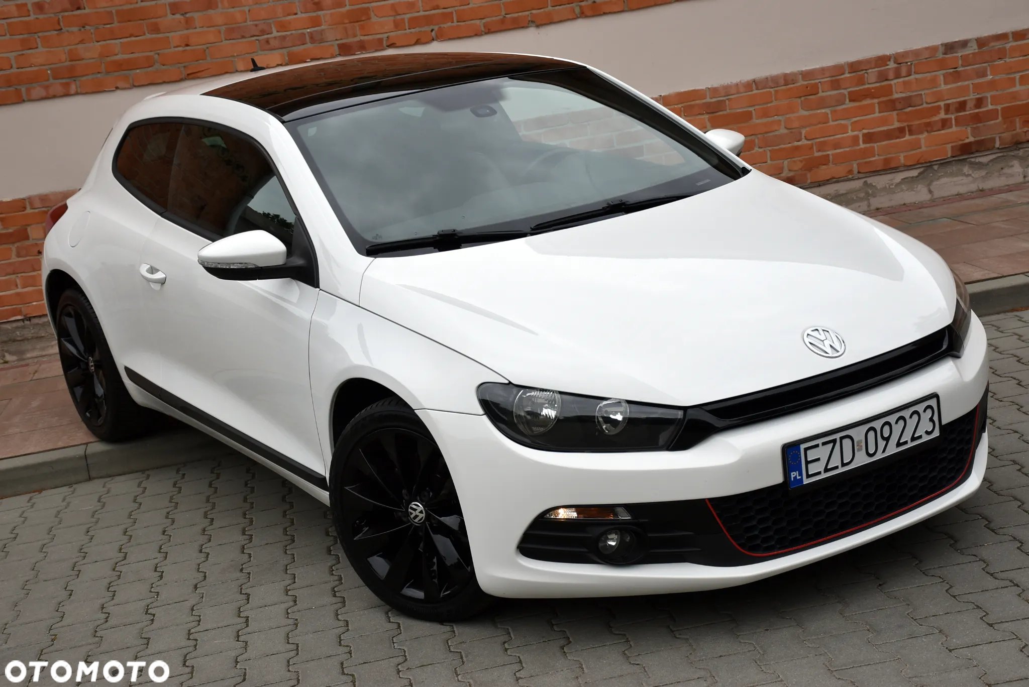 Volkswagen Scirocco 2.0 TDI Edition - 13