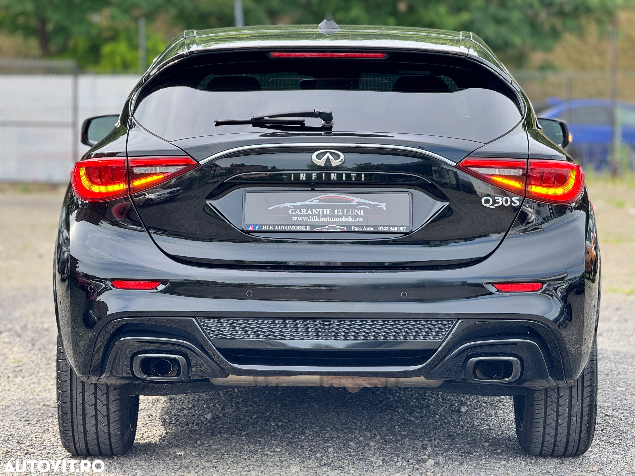 Infiniti Q30 2.2d DCT Sport City Black - 11