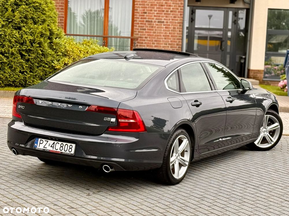 Volvo S90 D4 AWD Geartronic Momentum - 12