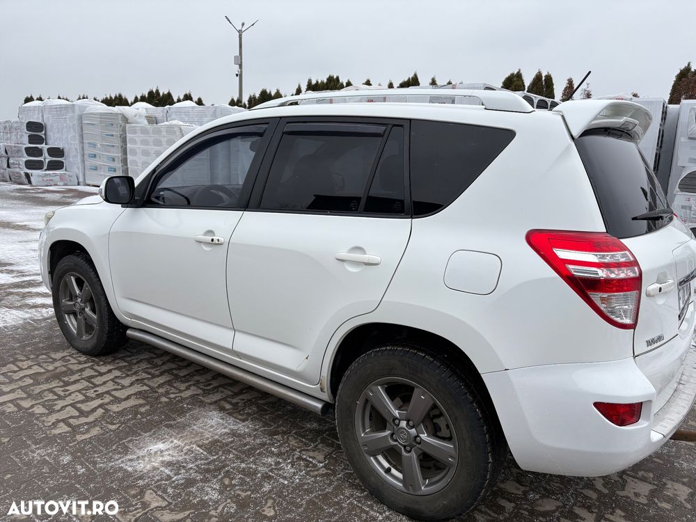 Toyota RAV4 2.2 D-4D 4x4 Edition - 3