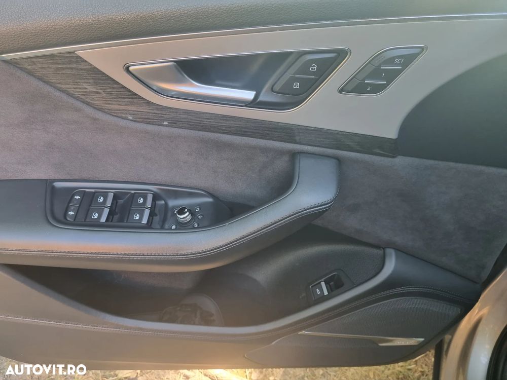 Audi Q7 - 23
