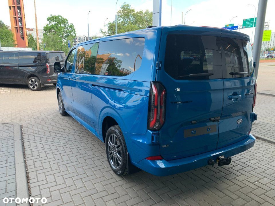 Ford Transit Custom - 11