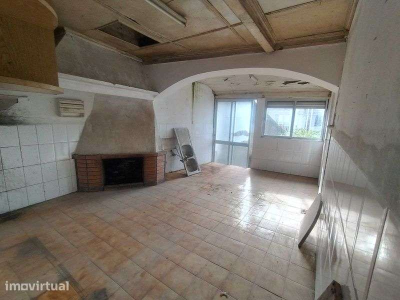Casa de Aldeia, Na zona de Senhorim/Nelas - Grande imagem: 2/12