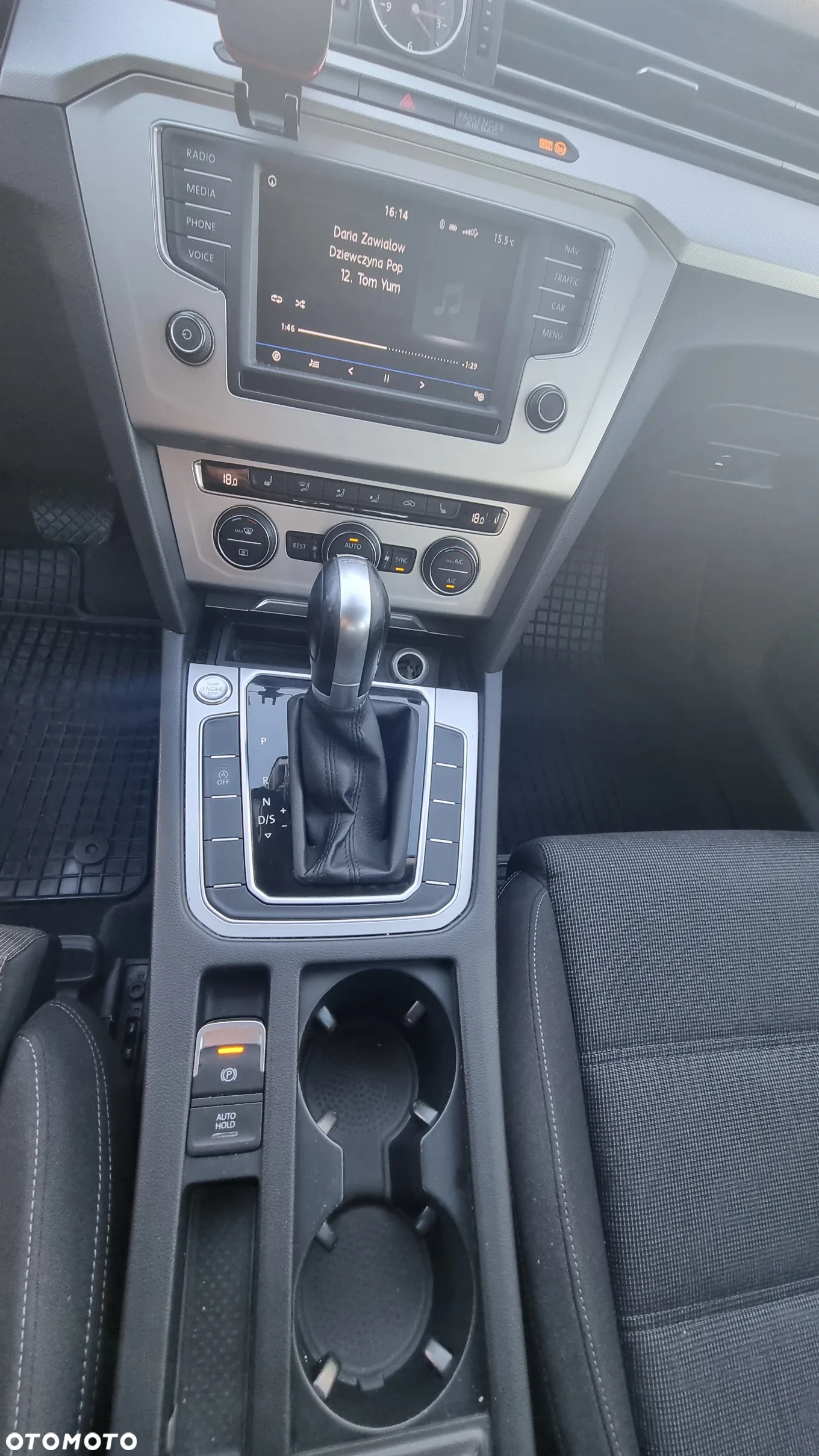 Volkswagen Passat 2.0 TDI BMT Comfortline DSG - 17