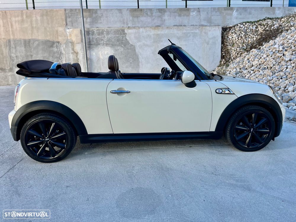 MINI Cabrio Cooper S - 33