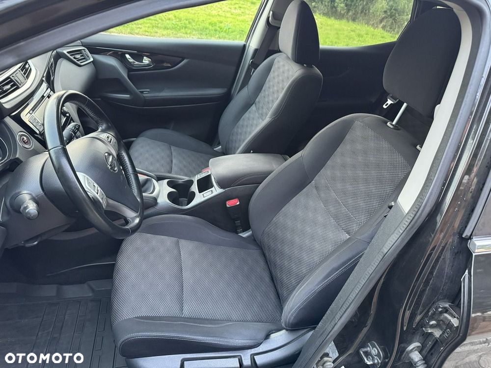 Nissan Qashqai - 10
