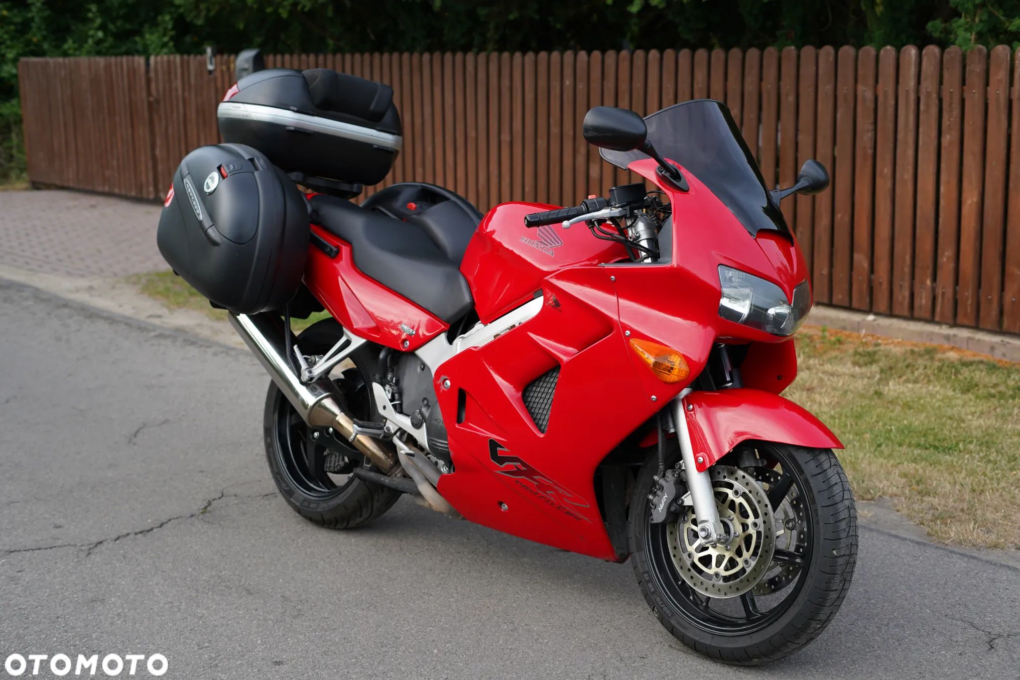 Honda VFR - 1