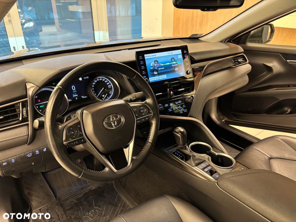 Toyota Camry 2.5 Hybrid Executive CVT - 9