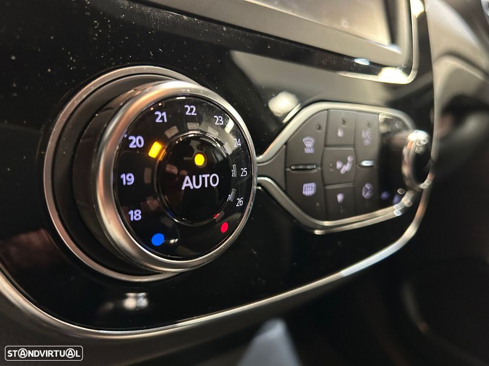 Renault Captur 0.9 TCE Exclusive - 27