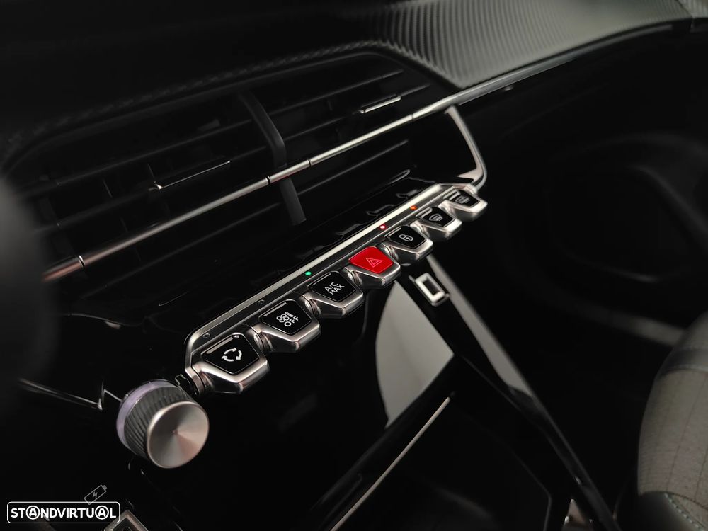 Peugeot 2008 1.2 PureTech Allure - 56