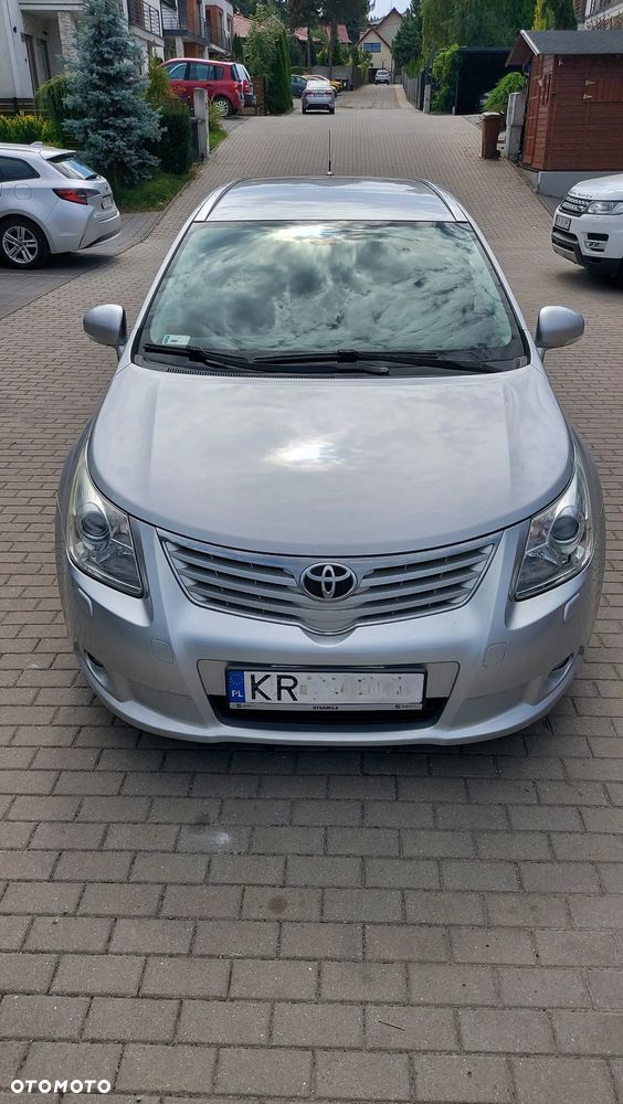 Toyota Avensis 2.0 D-4D Sol - 11