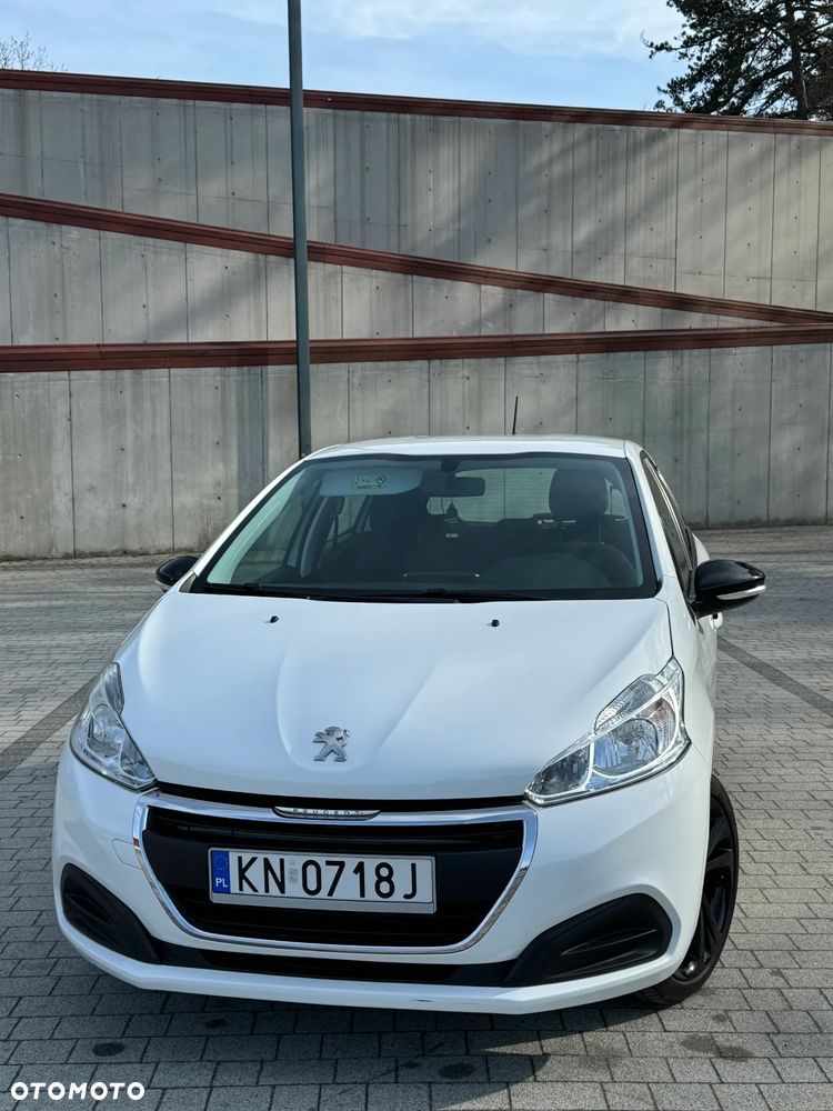 Peugeot 208 - 14
