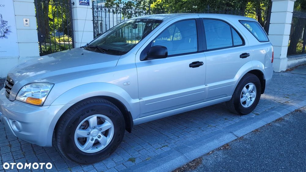 Kia Sorento 2.5 CRDi VGT DPF LX - 8