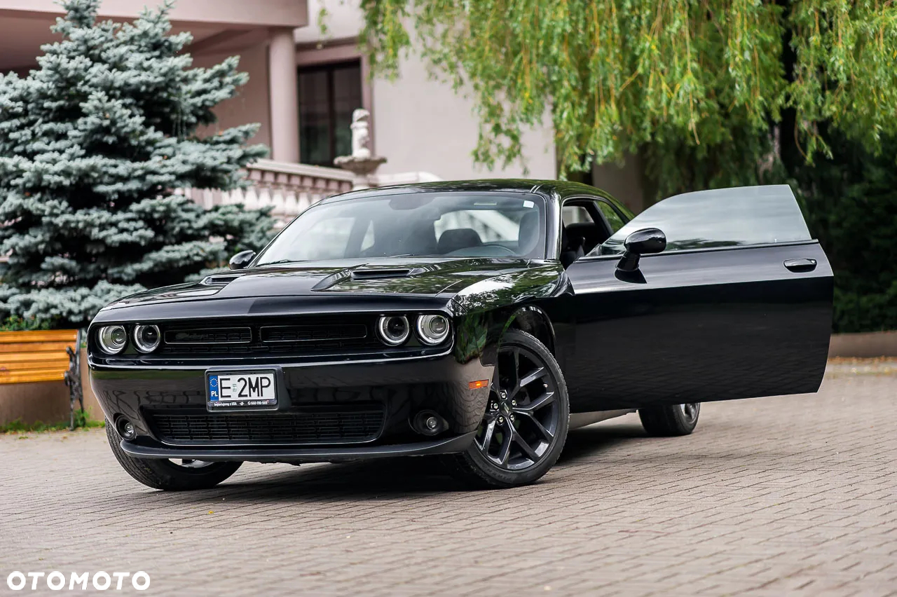 Dodge Challenger - 6