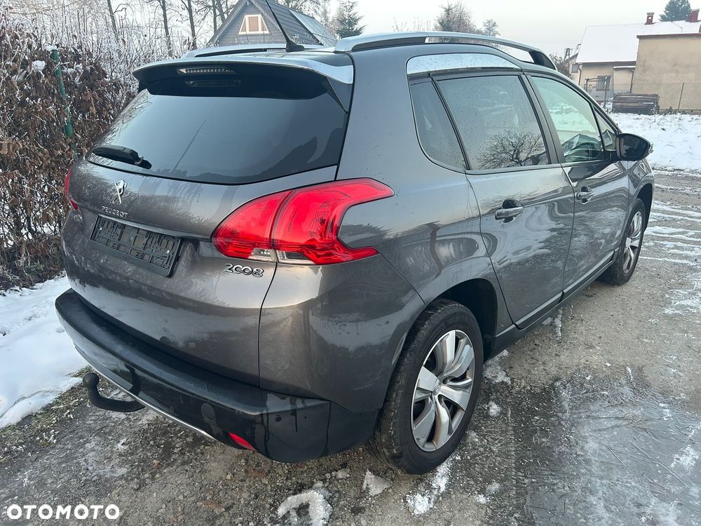 Peugeot 2008 PureTech 82 Active - 5