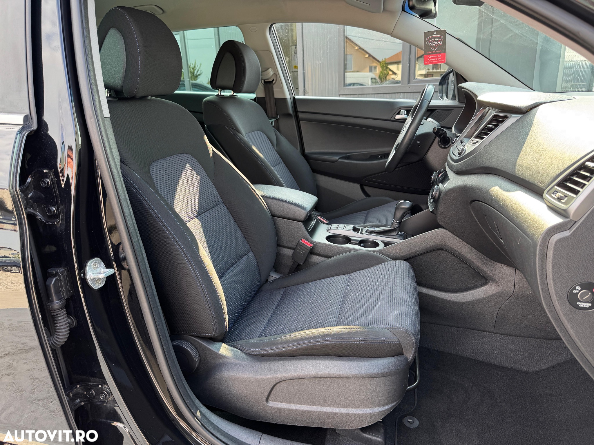 Hyundai Tucson 2.0 CRDI 4WD Automatik Style - 22