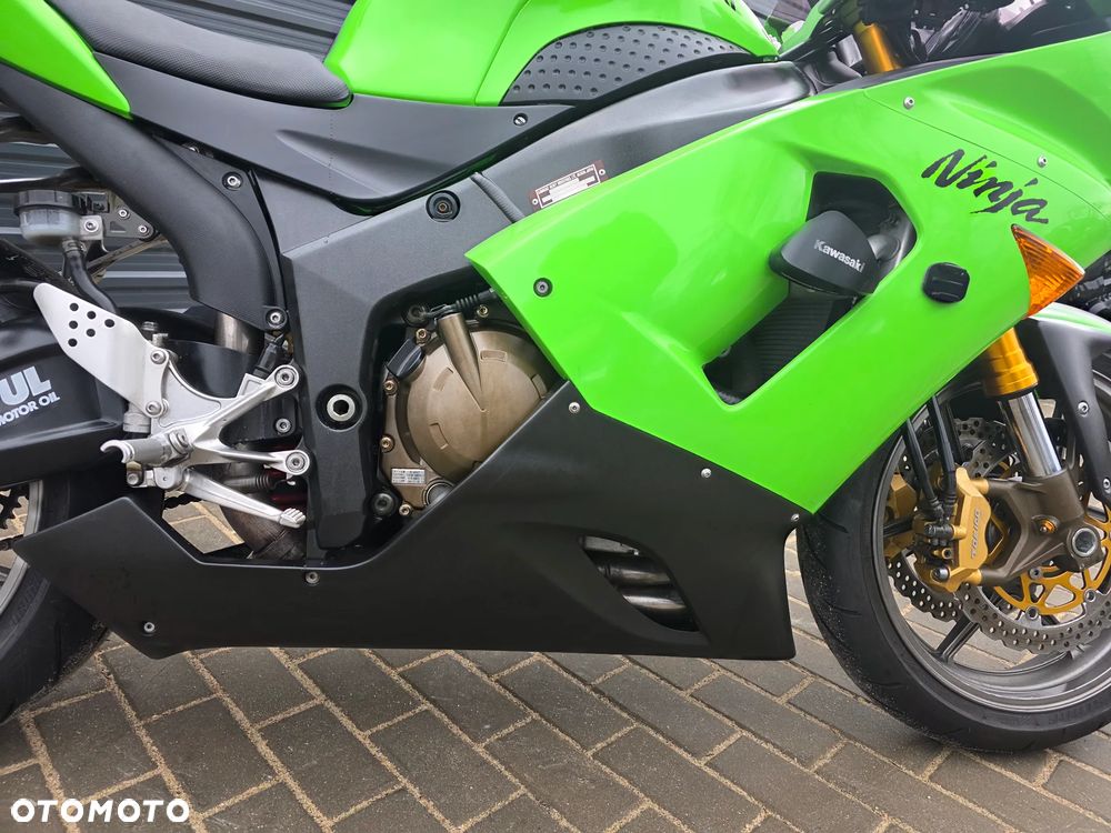 Kawasaki ZX - 23