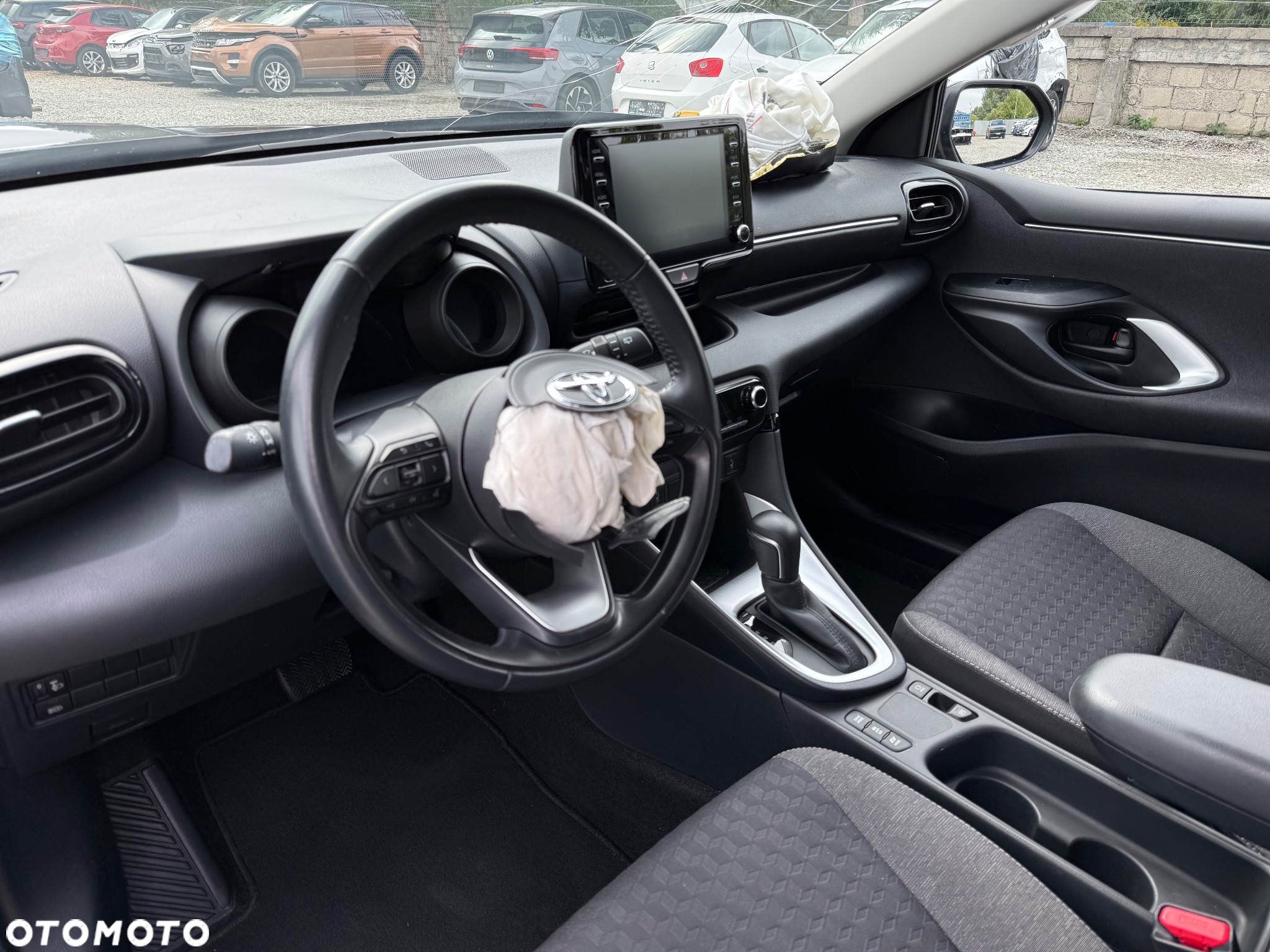 Toyota Yaris Hybrid 1.5 Executive - 10