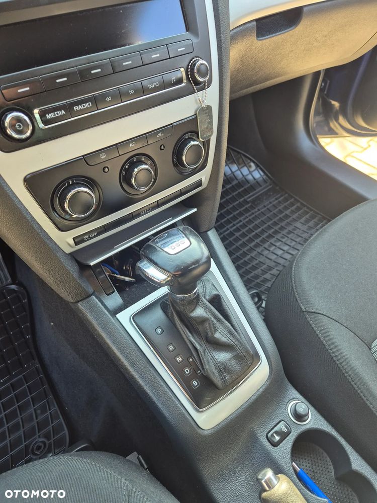 Skoda Octavia 1.6 TDI Elegance DSG - 15