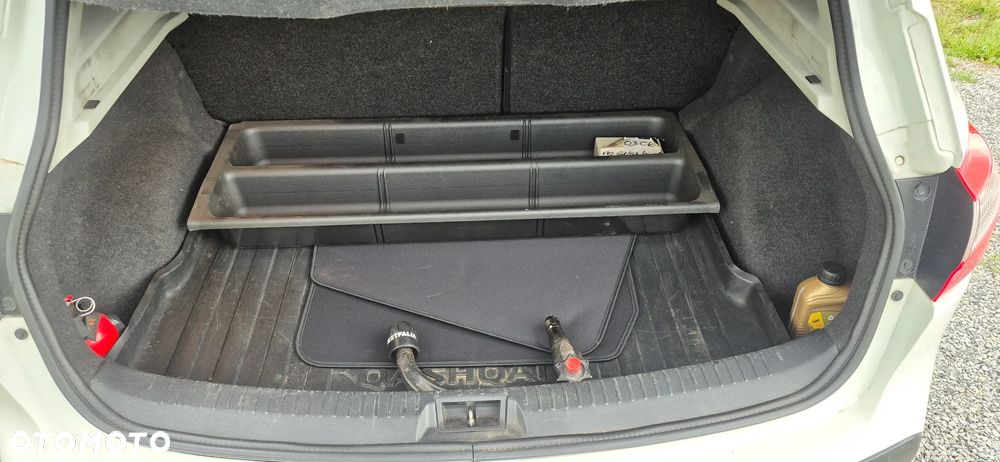 Nissan Qashqai 1.6 dCi 360 S&S - 12