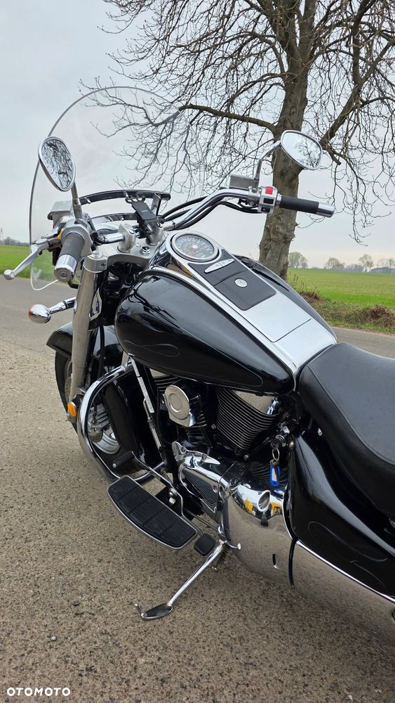 Suzuki Intruder - 26