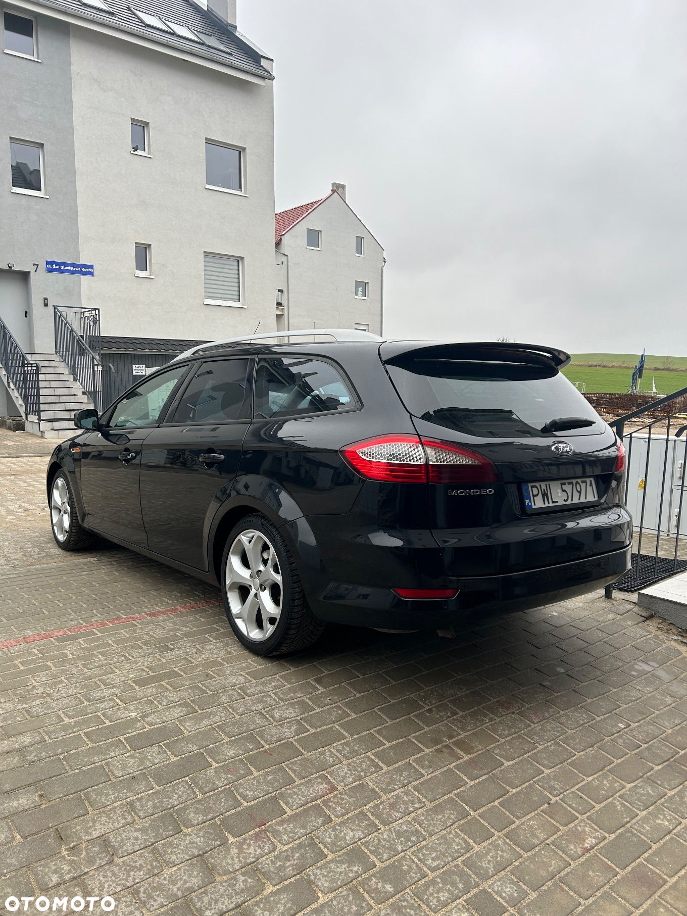 Ford Mondeo 2.0 TDCi Ambiente - 4