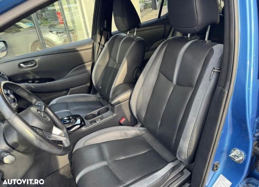 Nissan LEAF 40 kWh Tekna - 9