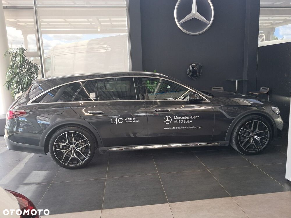 Mercedes-Benz Klasa E 220 d mHEV 4-Matic All-Terrain Avantgarde 9G-Tronic - 18