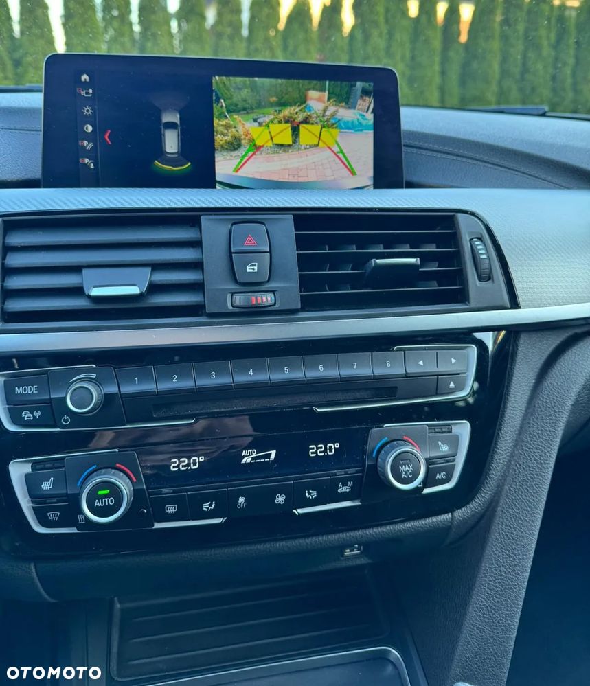 BMW Seria 3 330i xDrive M Sport Shadow - 6