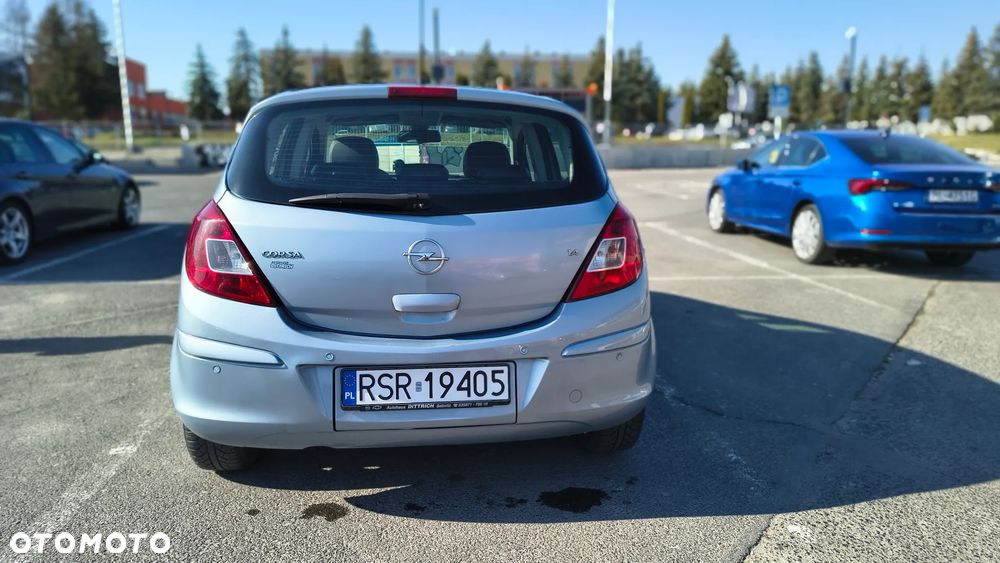 Opel Corsa 1.4 16V - 4