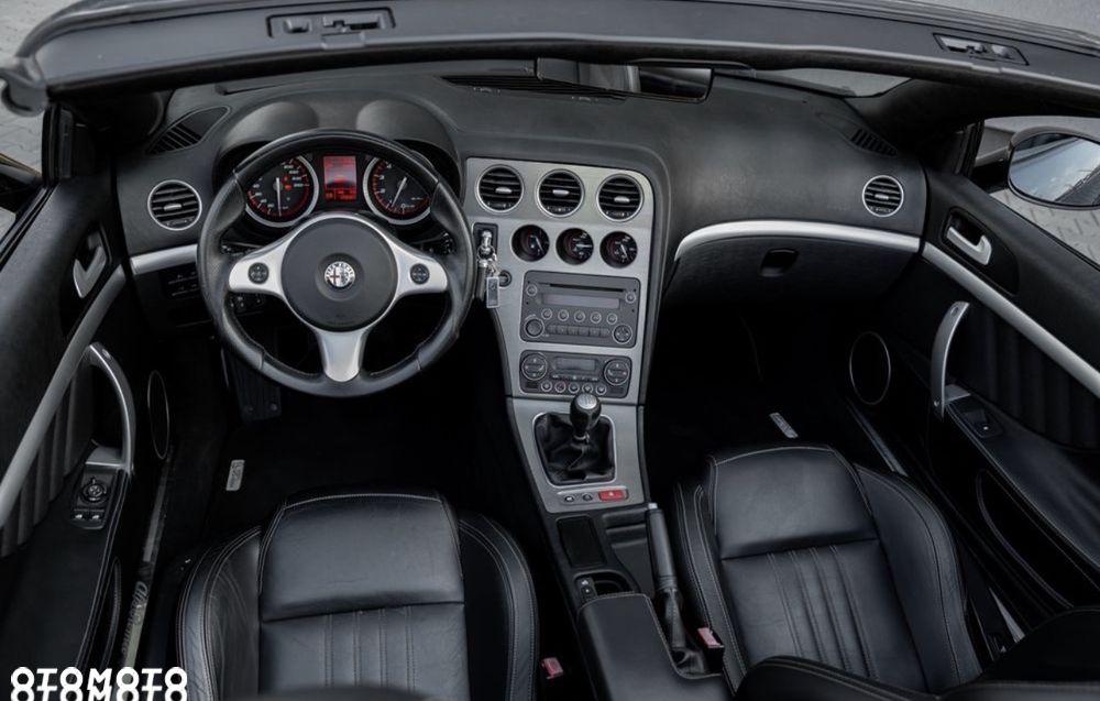 Alfa Romeo Spider - 24