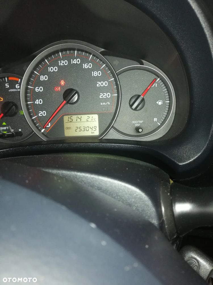 Toyota Yaris 1.4 D-4D Active - 13