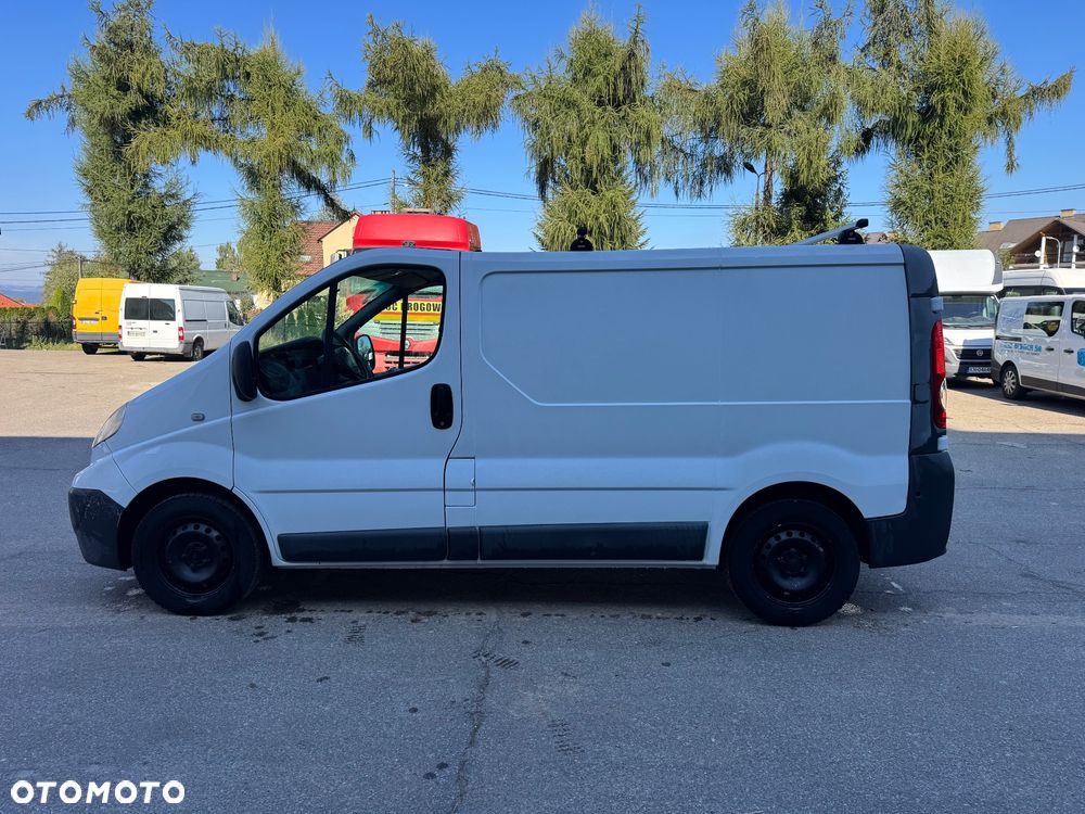 Renault Trafic - 8
